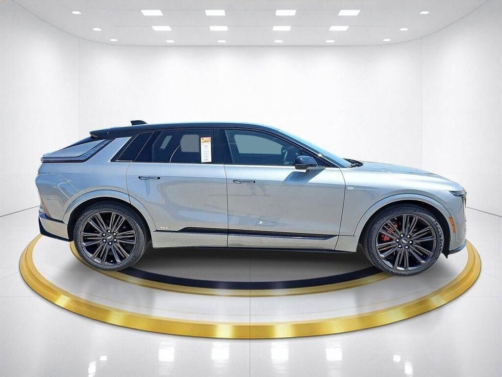 2026 Cadillac LYRIQ