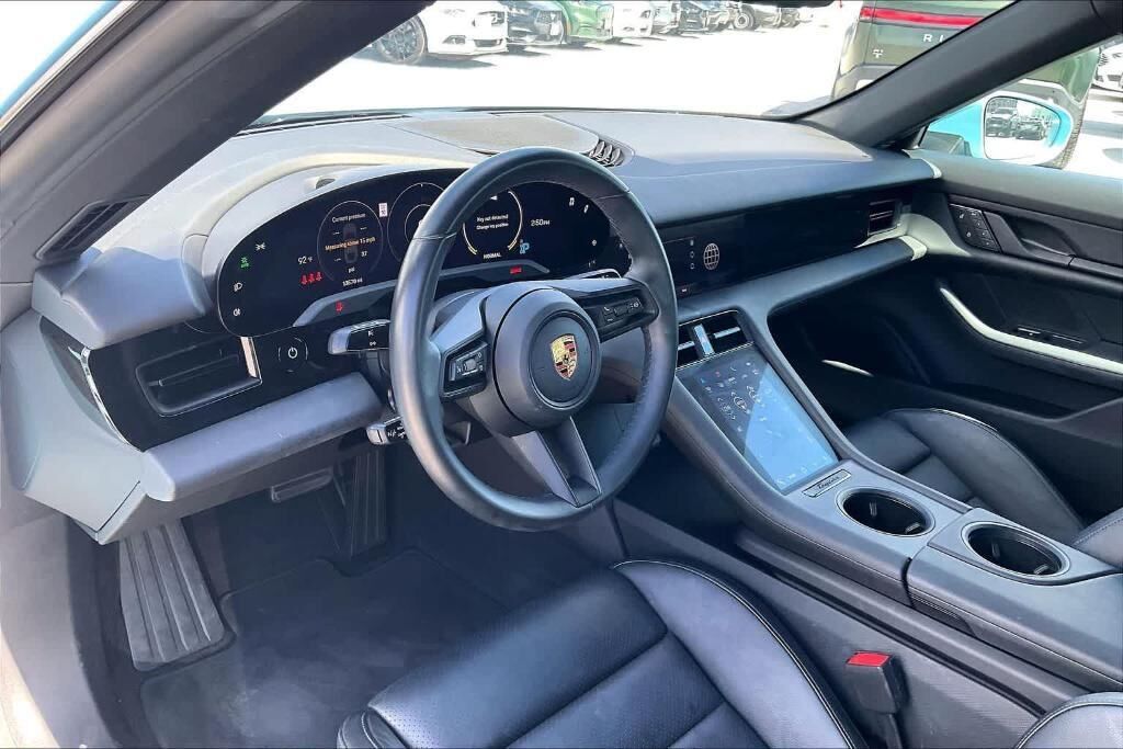 2023 Porsche Taycan