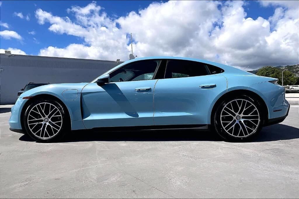 2023 Porsche Taycan