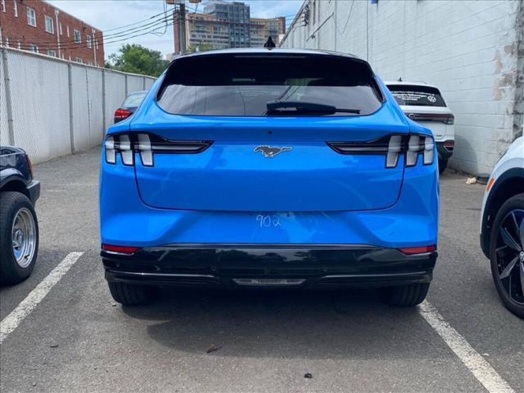 2023 Ford Mustang Mach-E