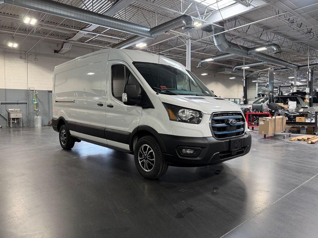 2022 Ford Transit-350
