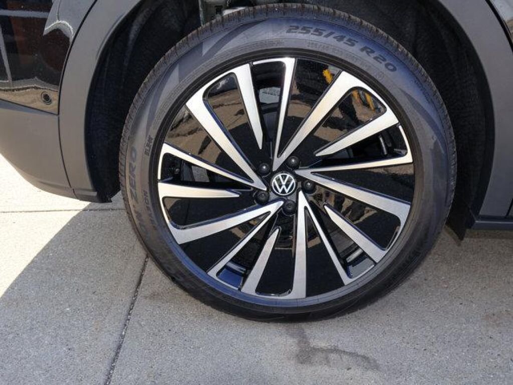 undefined. Enlarge image 9