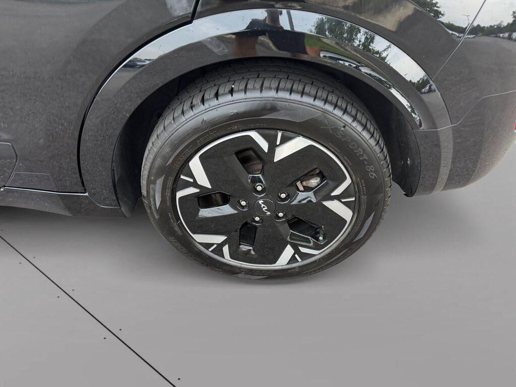 undefined. Enlarge image 14