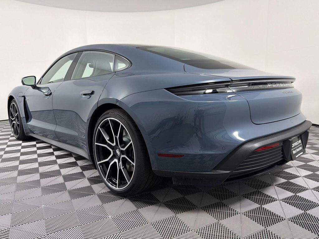 2026 Porsche Taycan