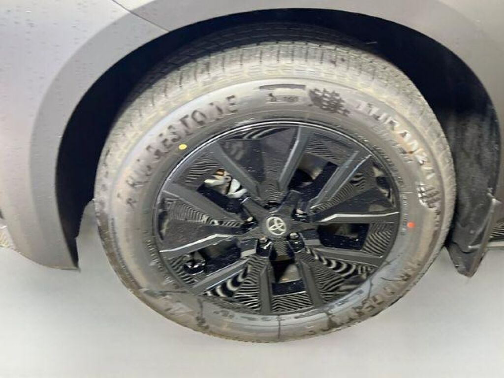 undefined. Enlarge image 11