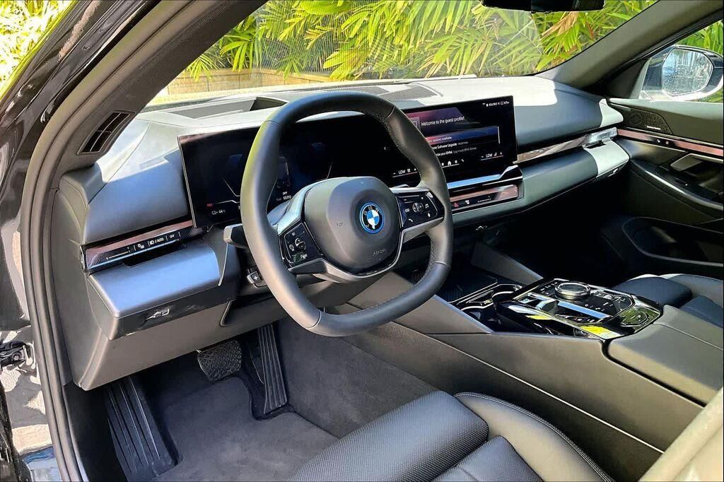 2024 BMW i5 in Honolulu, HI