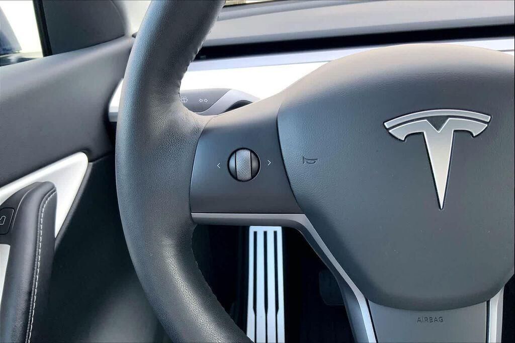 undefined. Enlarge image 24