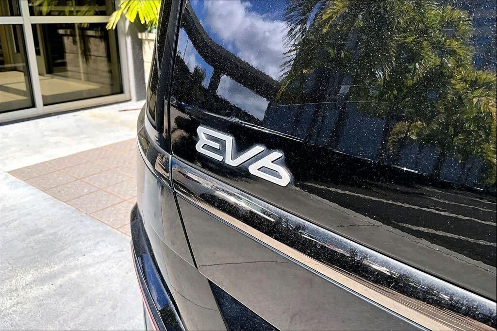 undefined. Enlarge image 8
