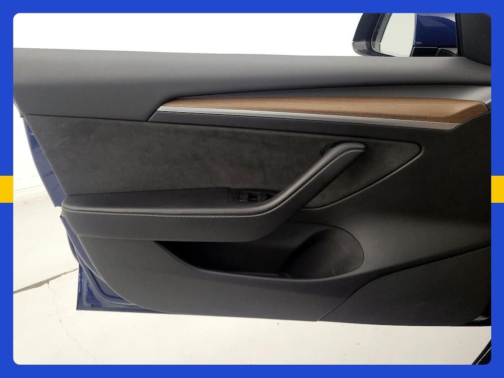 undefined. Enlarge image 15