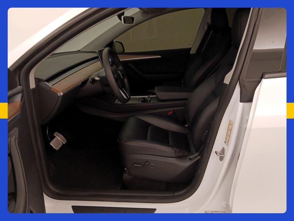 undefined. Enlarge image 13