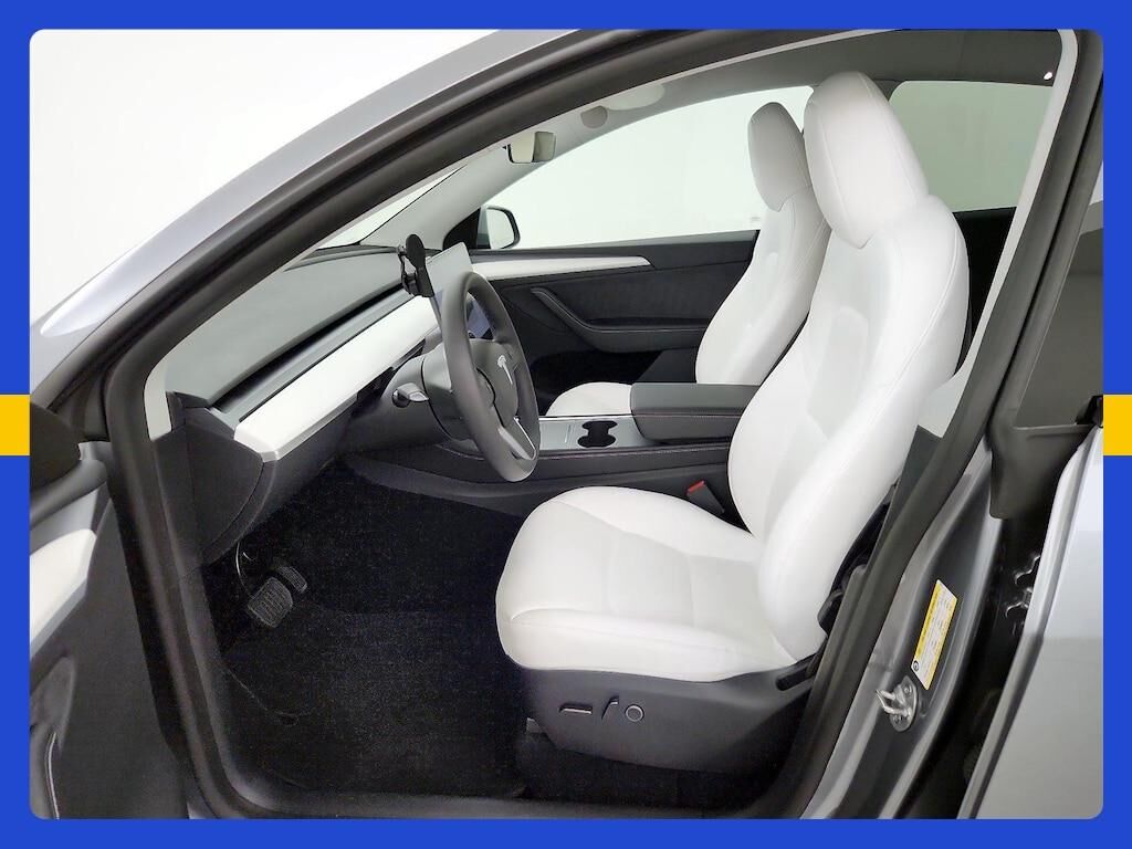 undefined. Enlarge image 13