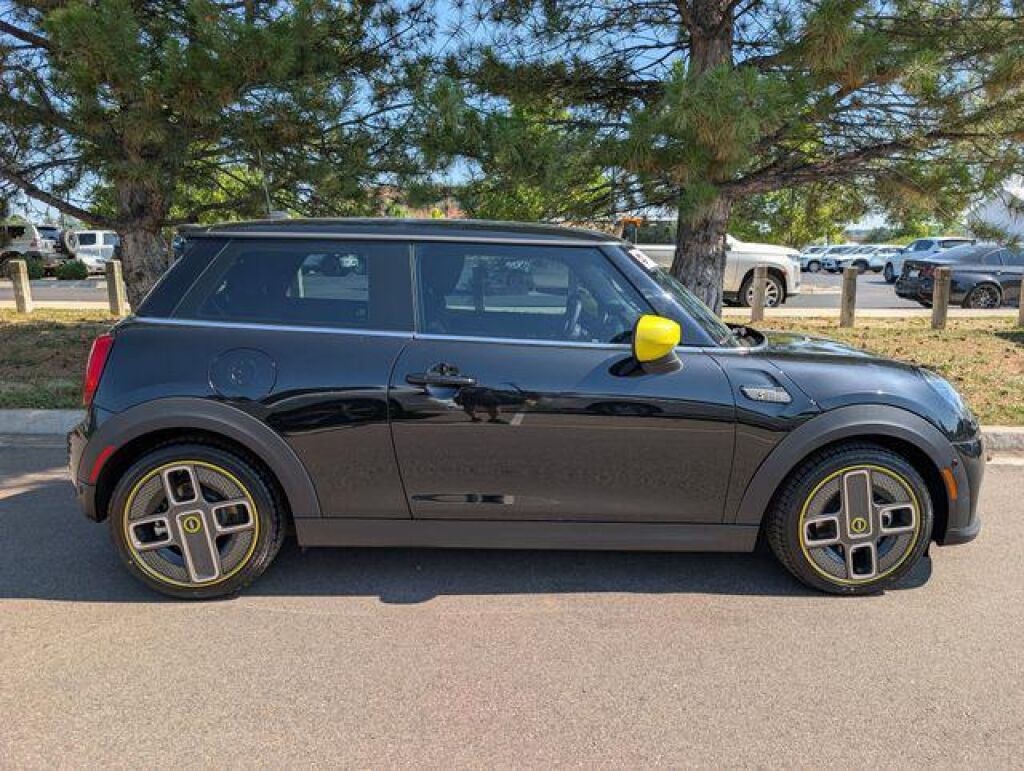 2024 MINI Hardtop