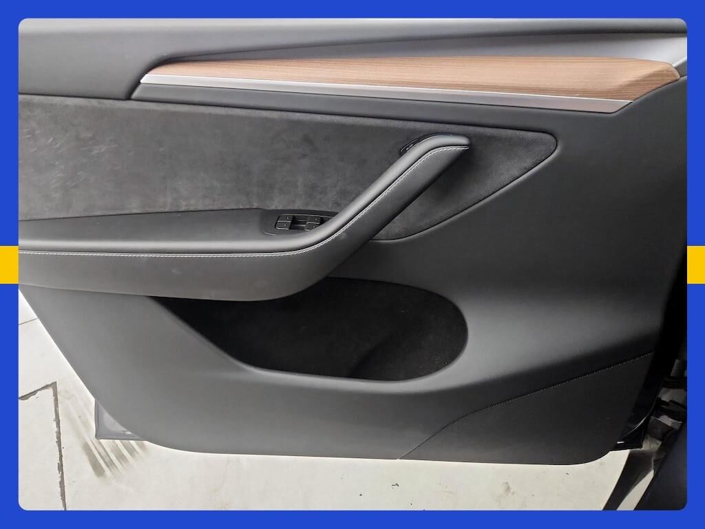 undefined. Enlarge image 15
