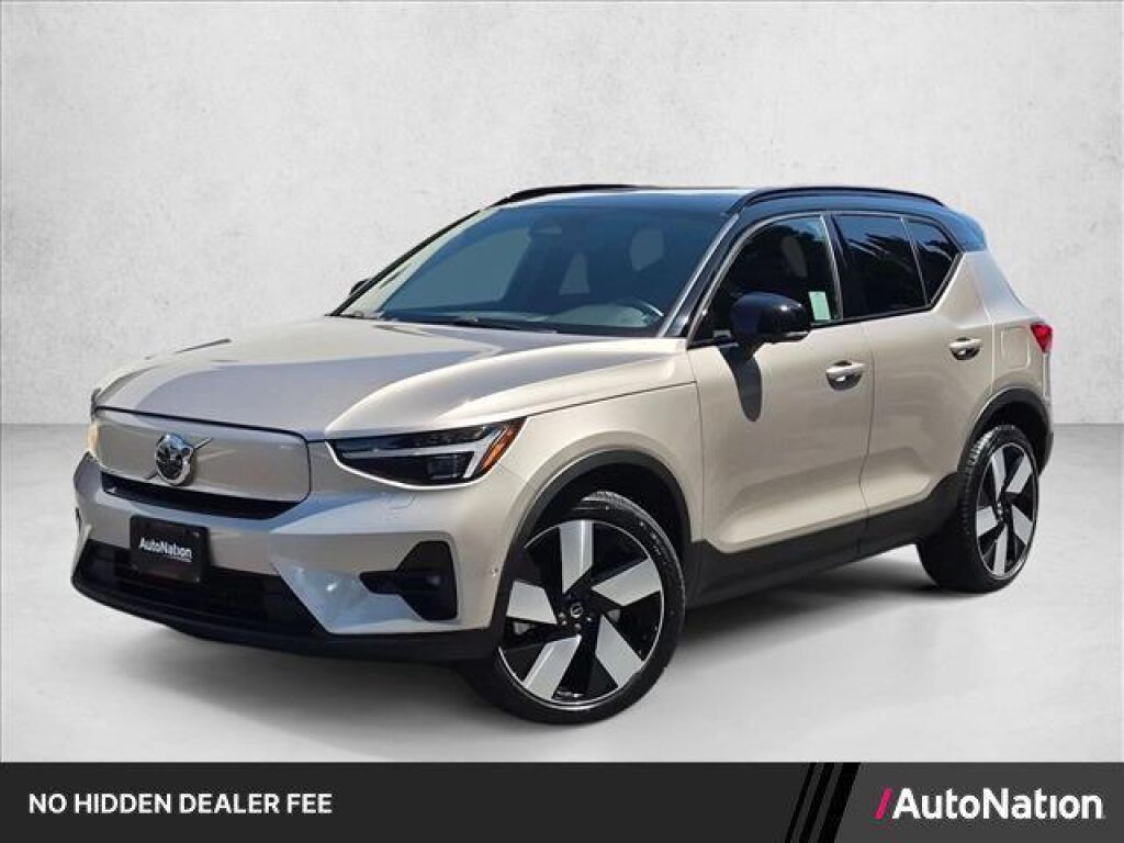 2023 Volvo XC40 Recharge Pure Electric
