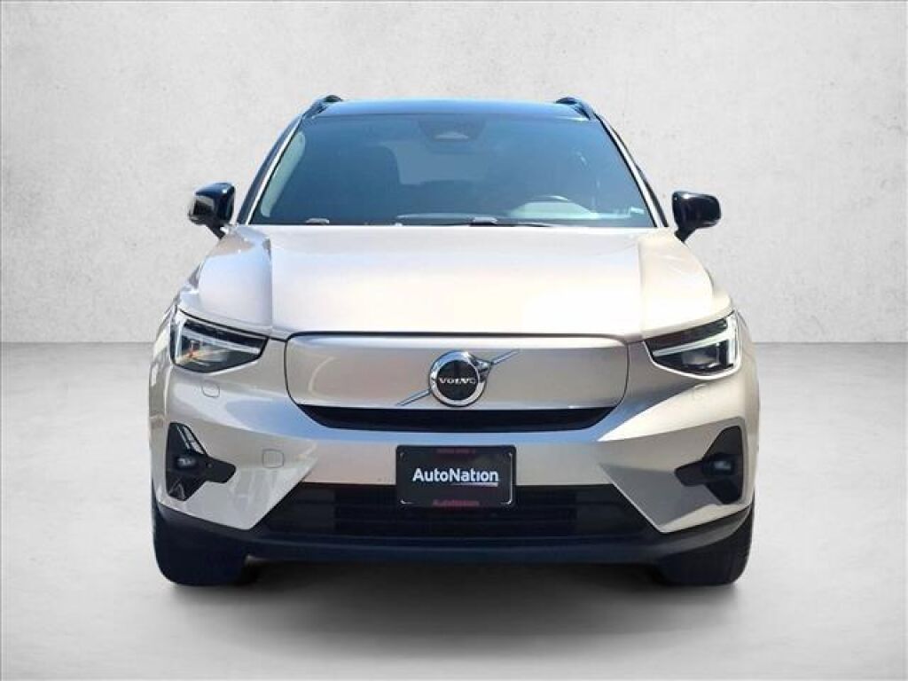 2023 Volvo XC40 Recharge Pure Electric