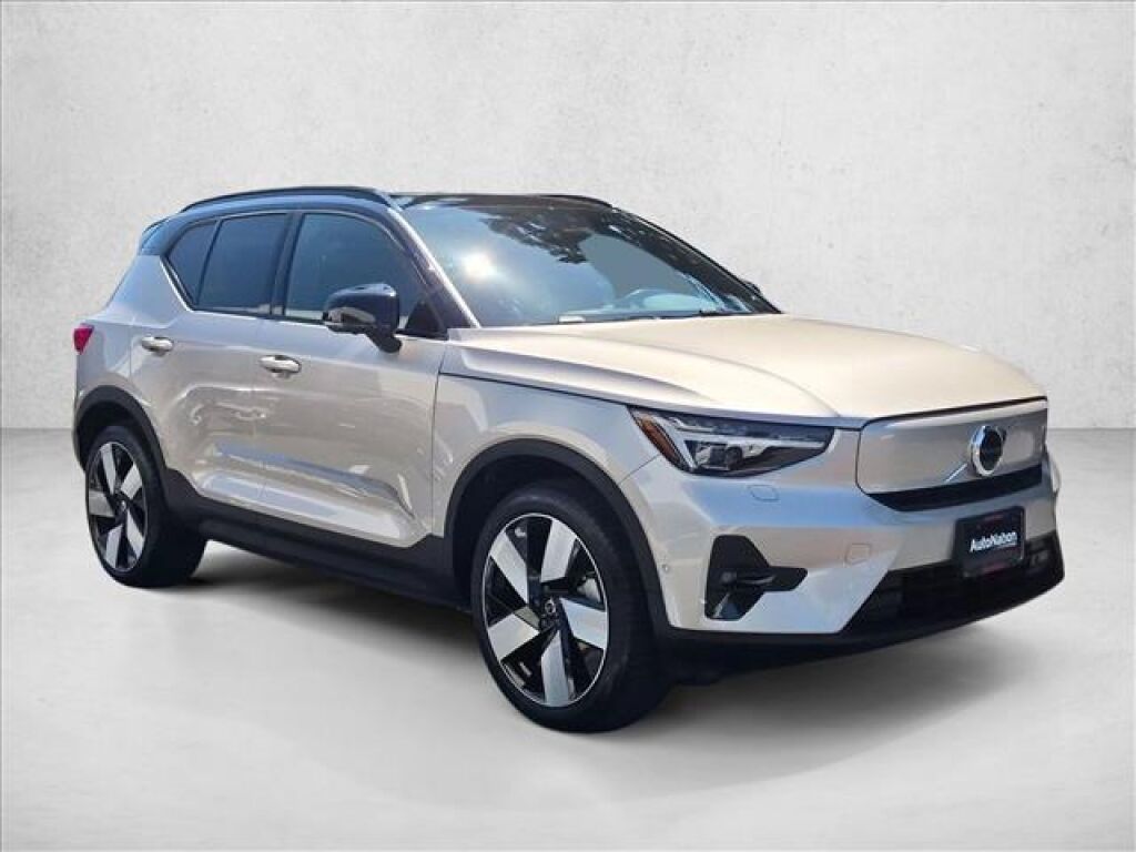 2023 Volvo XC40 Recharge Pure Electric