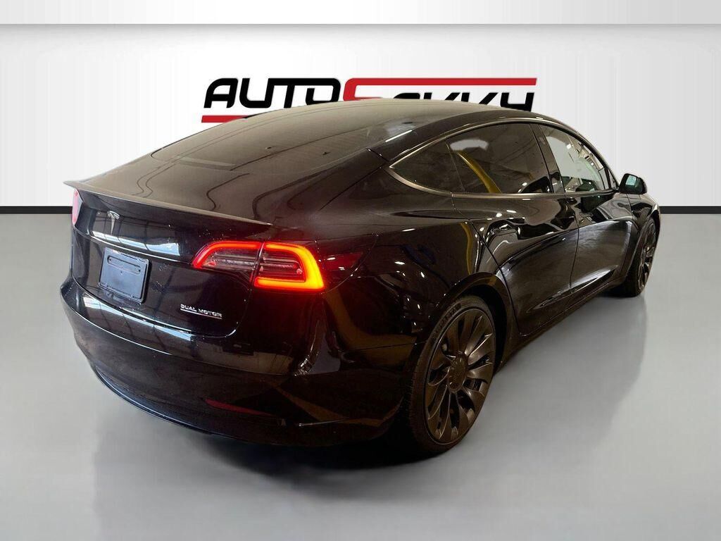 undefined. Enlarge image 7