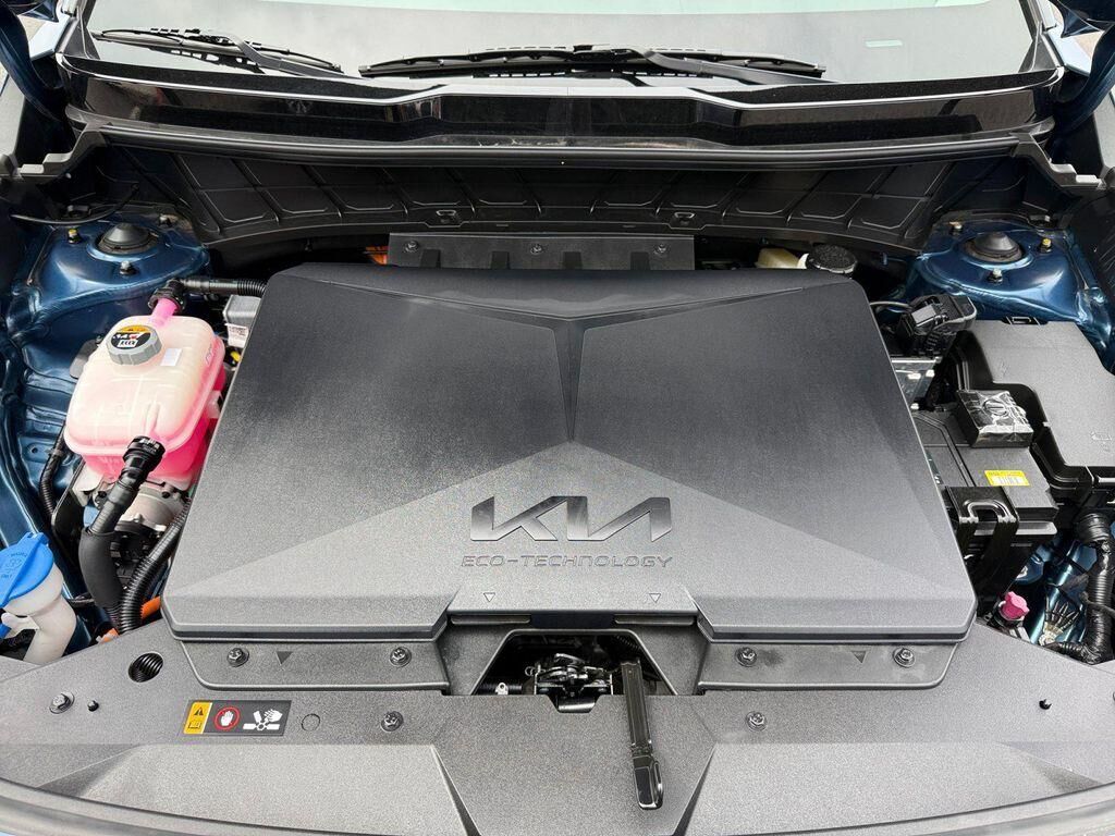 undefined. Enlarge image 20