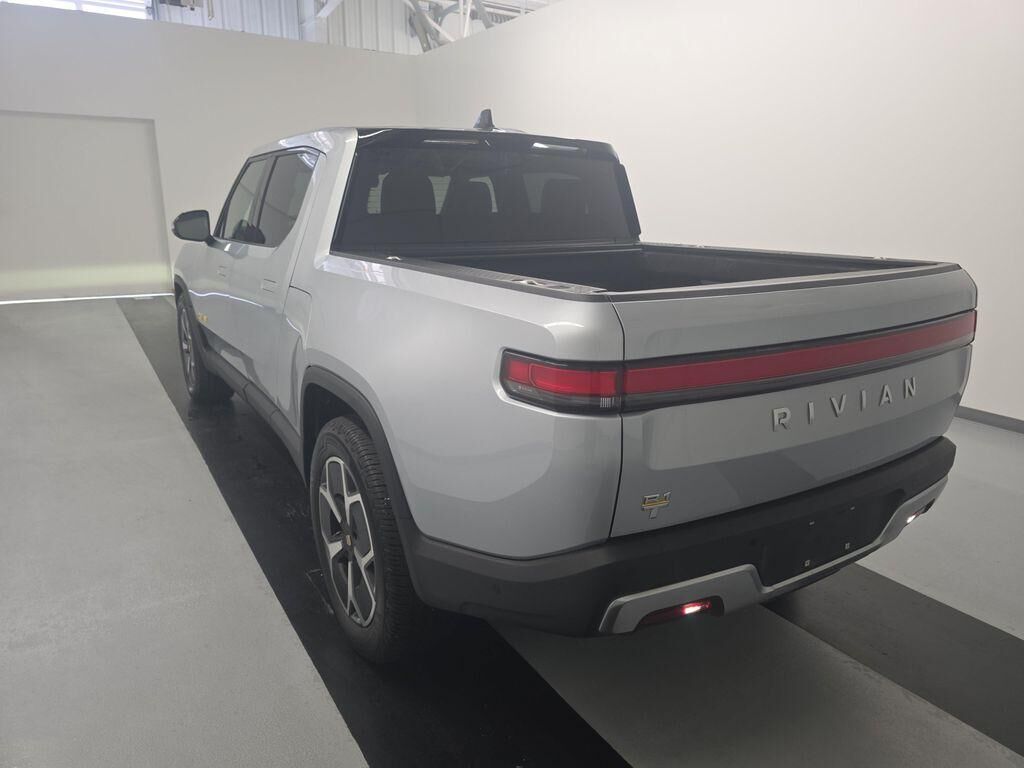 2022 Rivian R1T