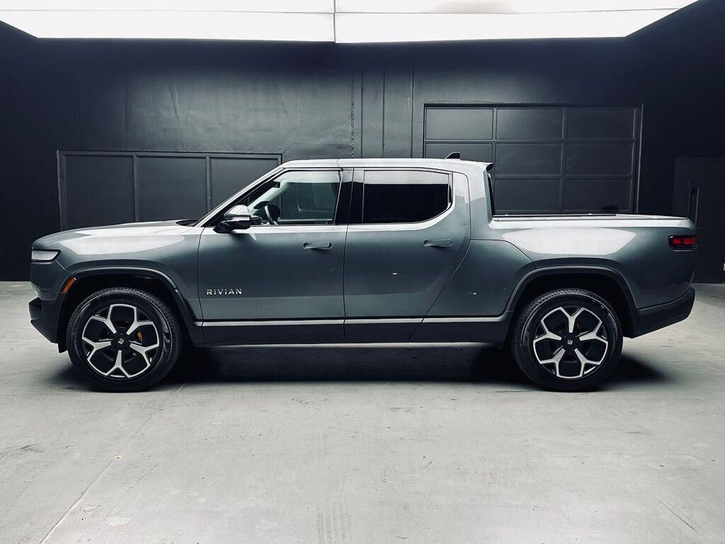 2022 Rivian R1T