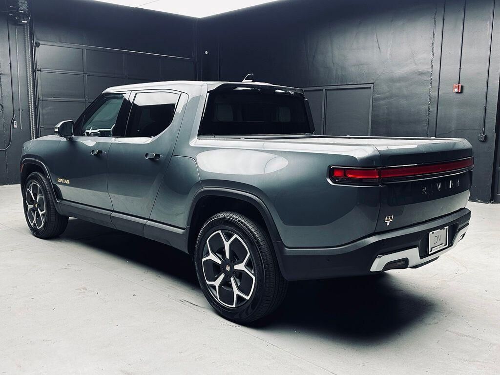 2022 Rivian R1T