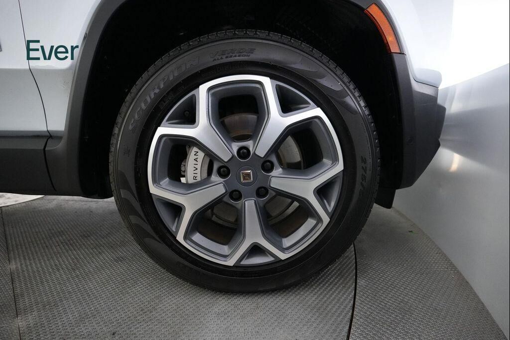 undefined. Enlarge image 20