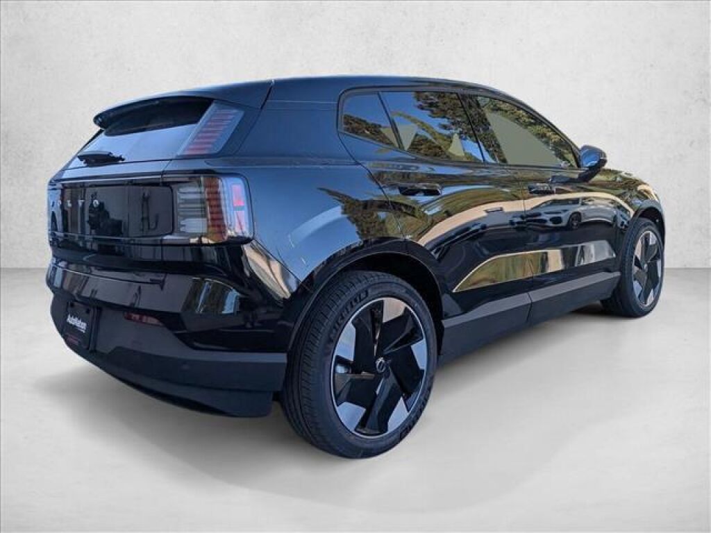 2026 Volvo EX30