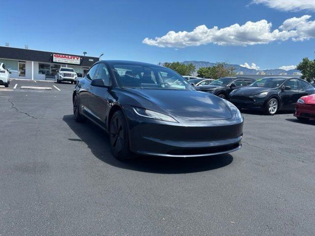 2025 Tesla Model 3