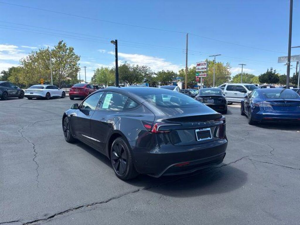 2025 Tesla Model 3