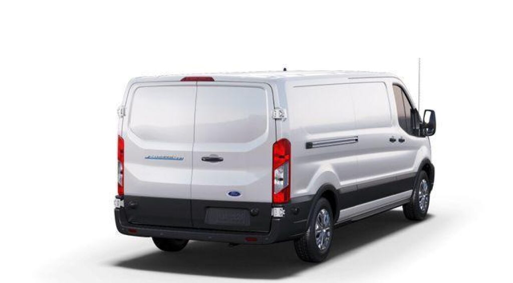 2024 Ford E-Transit