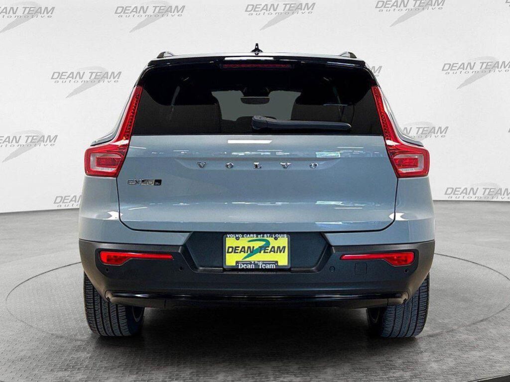 undefined. Enlarge image 8