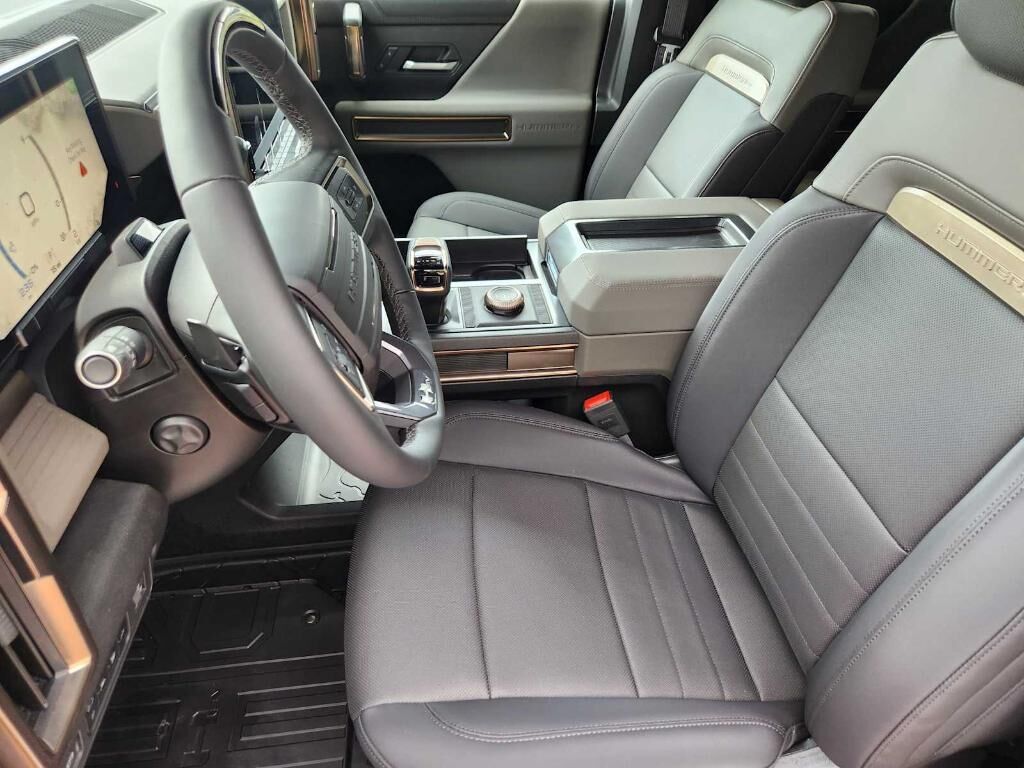 2025 GMC HUMMER EV SUV