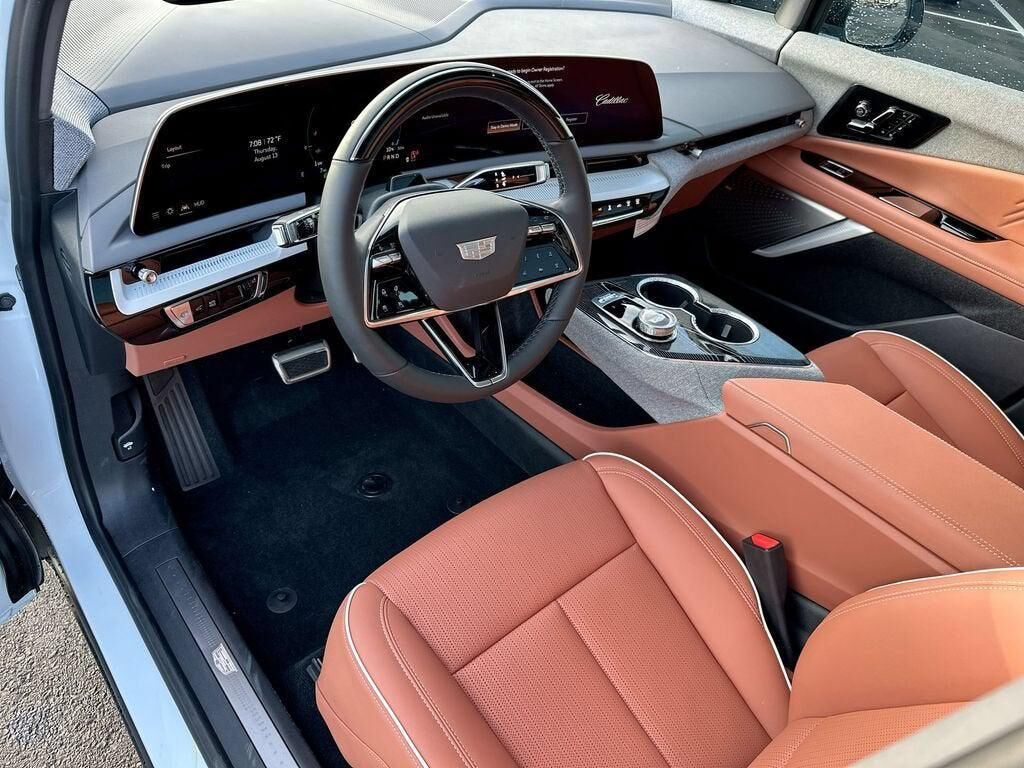 2027 Cadillac OPTIQ