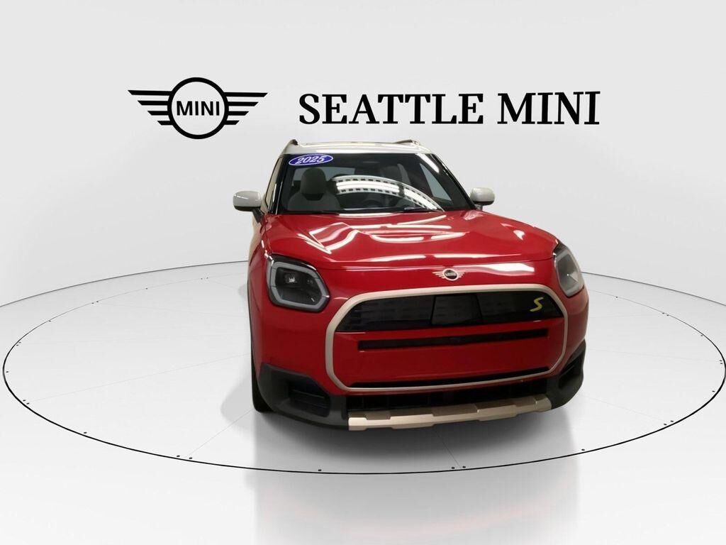 2025 MINI Countryman