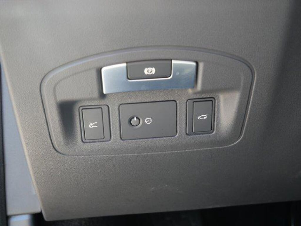 undefined. Enlarge image 19