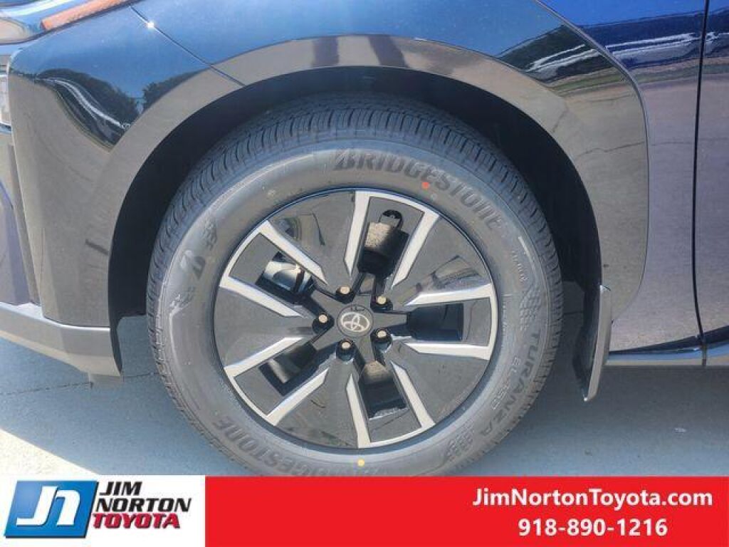 undefined. Enlarge image 9