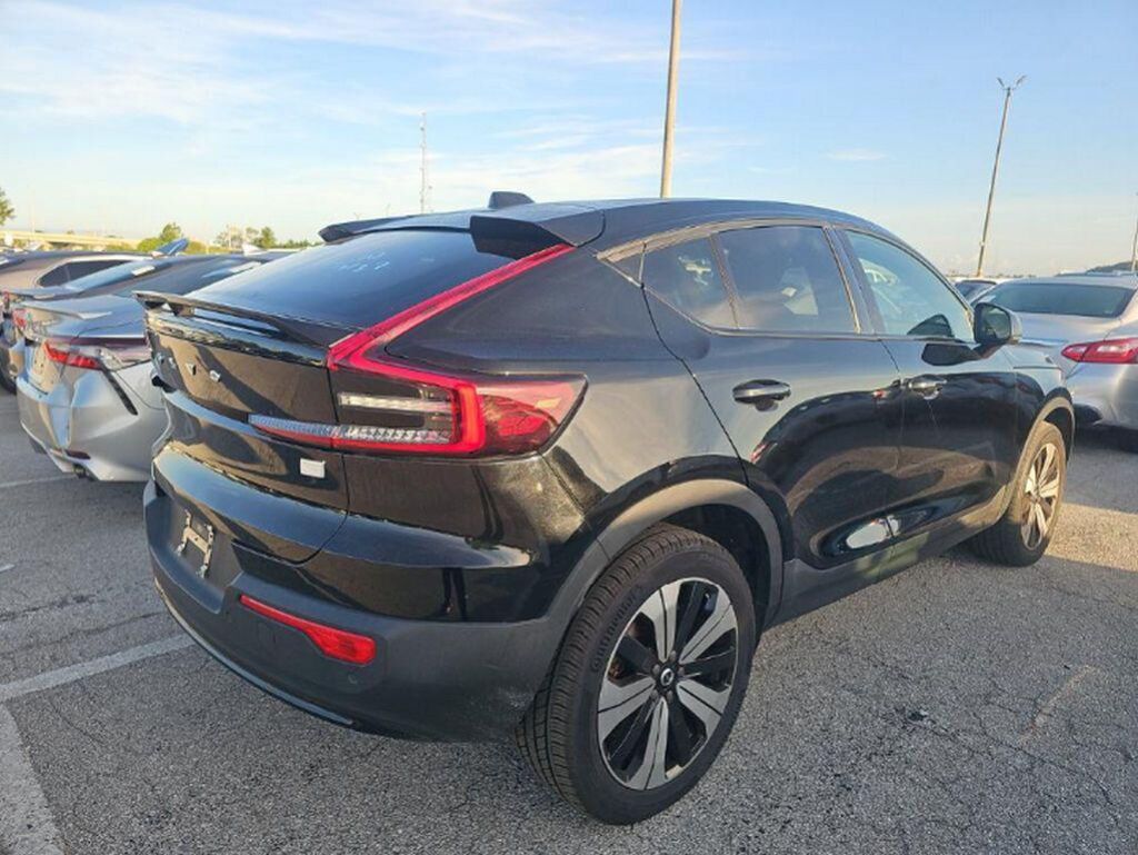 2023 Volvo C40 Recharge Pure Electric
