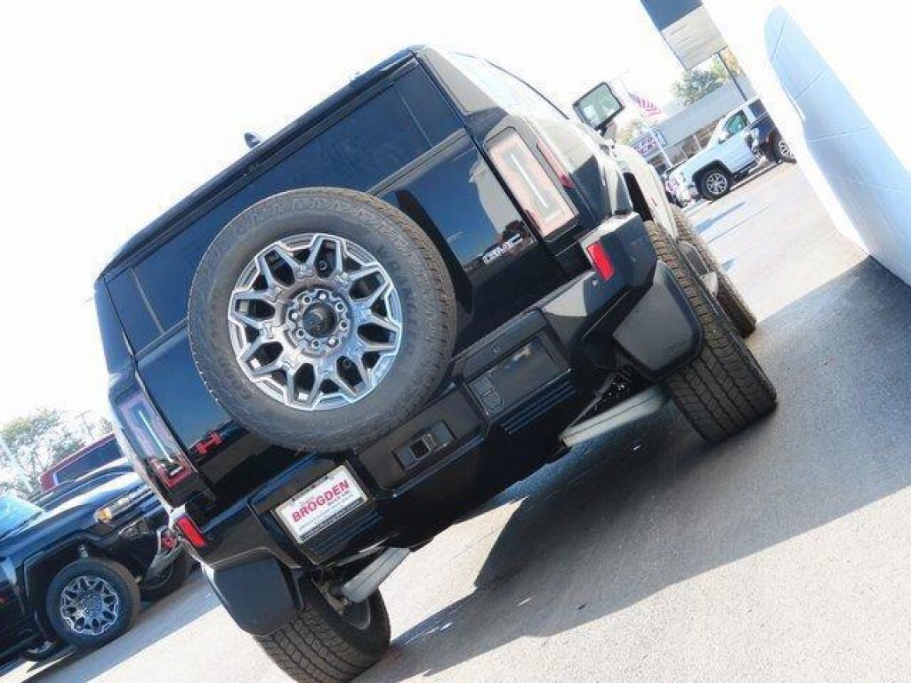 2025 GMC HUMMER EV SUV