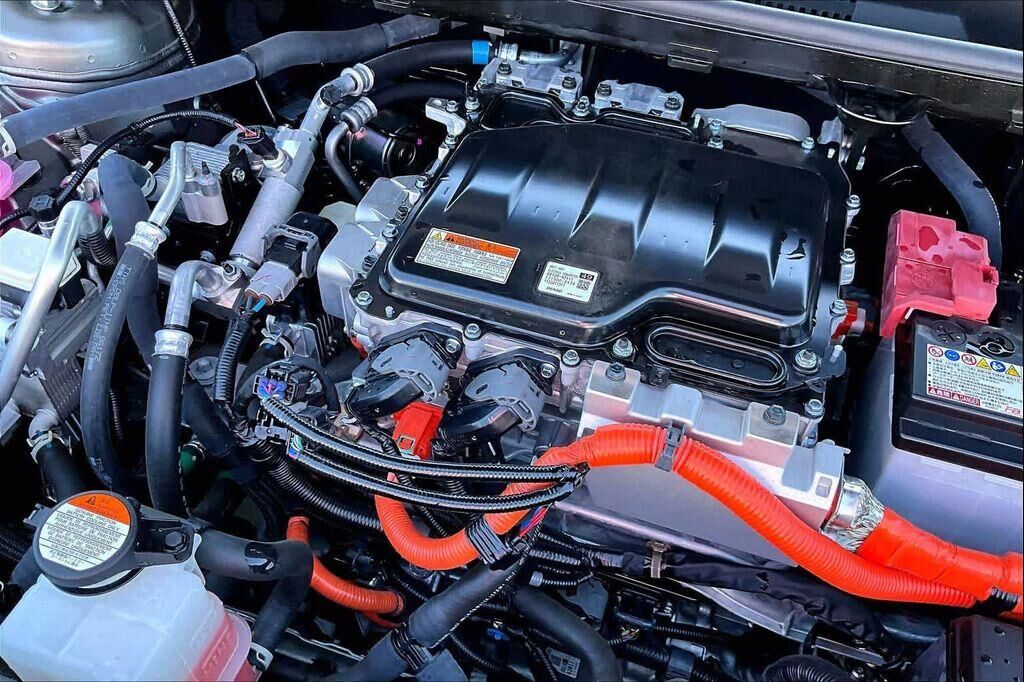 undefined. Enlarge image 32