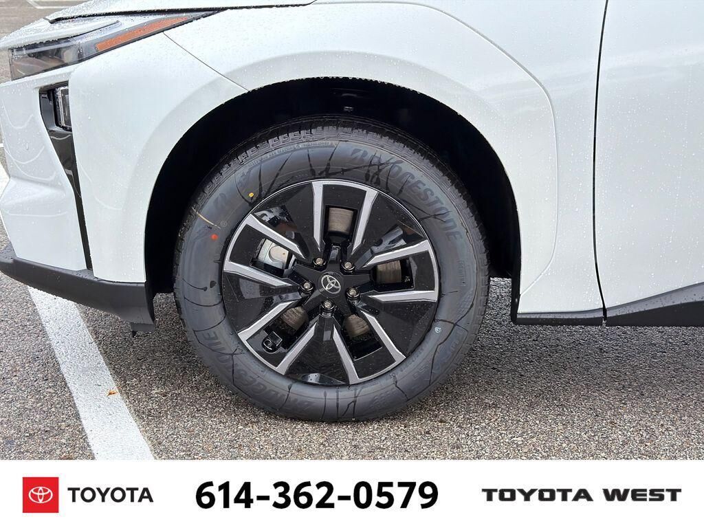 undefined. Enlarge image 11