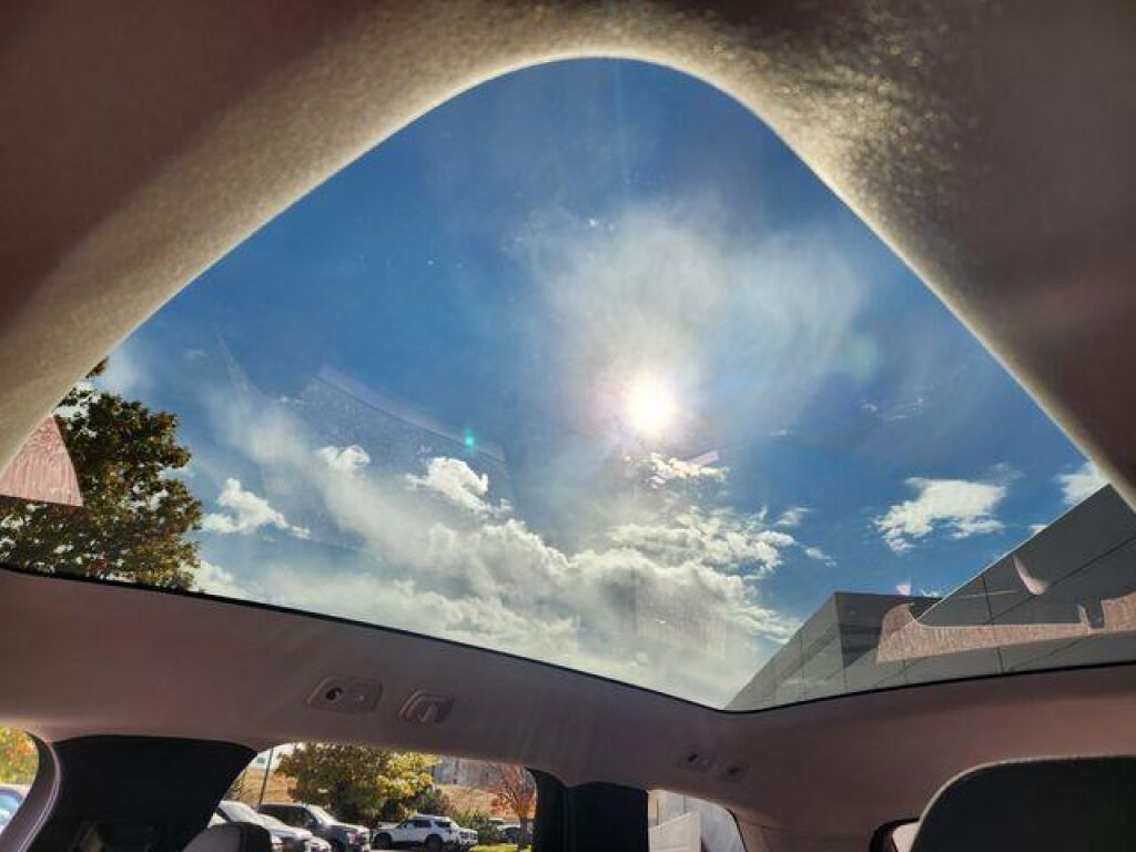 undefined. Enlarge image 17