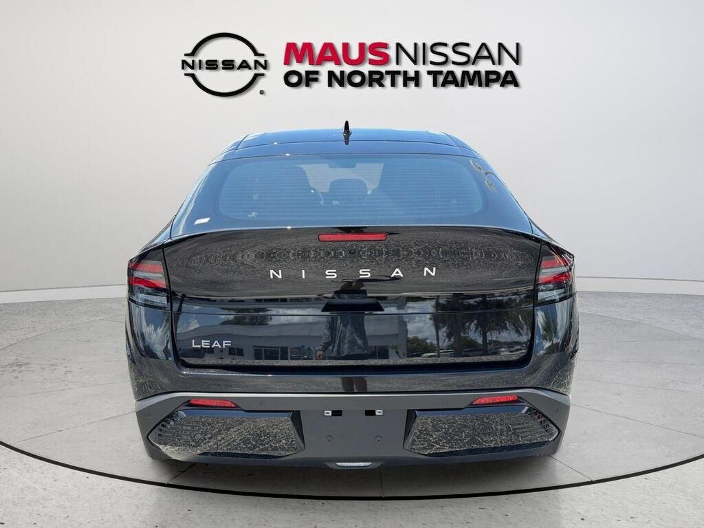 undefined. Enlarge image 7