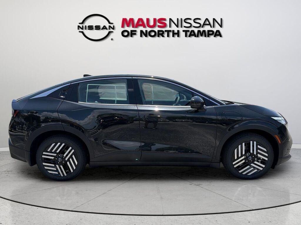 undefined. Enlarge image 9