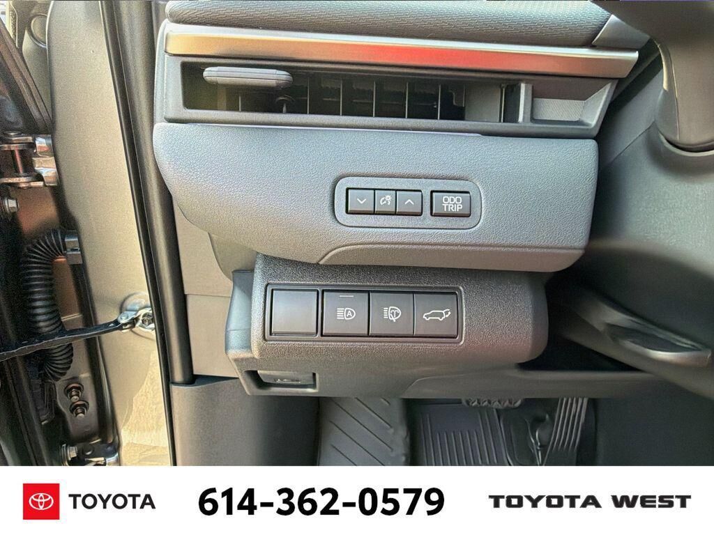 undefined. Enlarge image 19