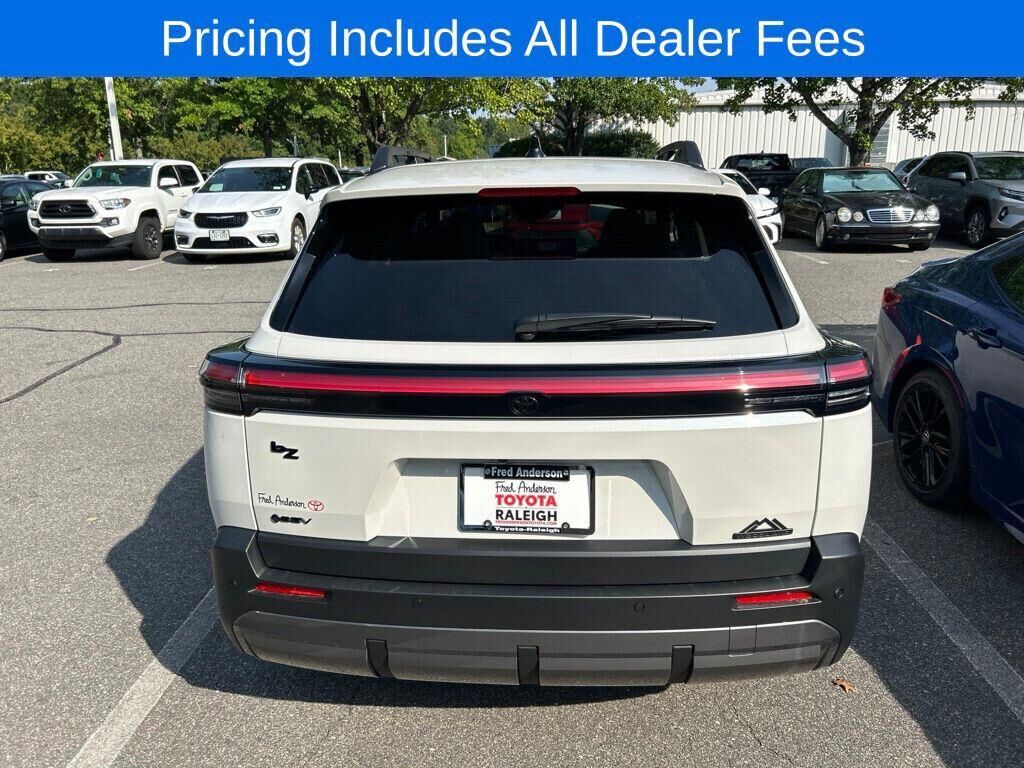 undefined. Enlarge image 17