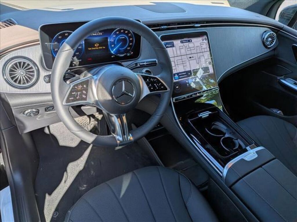 2026 Mercedes-Benz EQE 320+