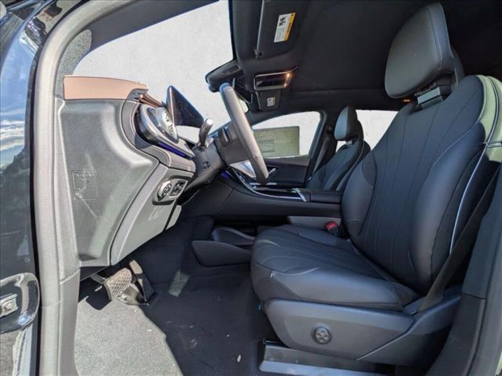 2026 Mercedes-Benz EQE 320+