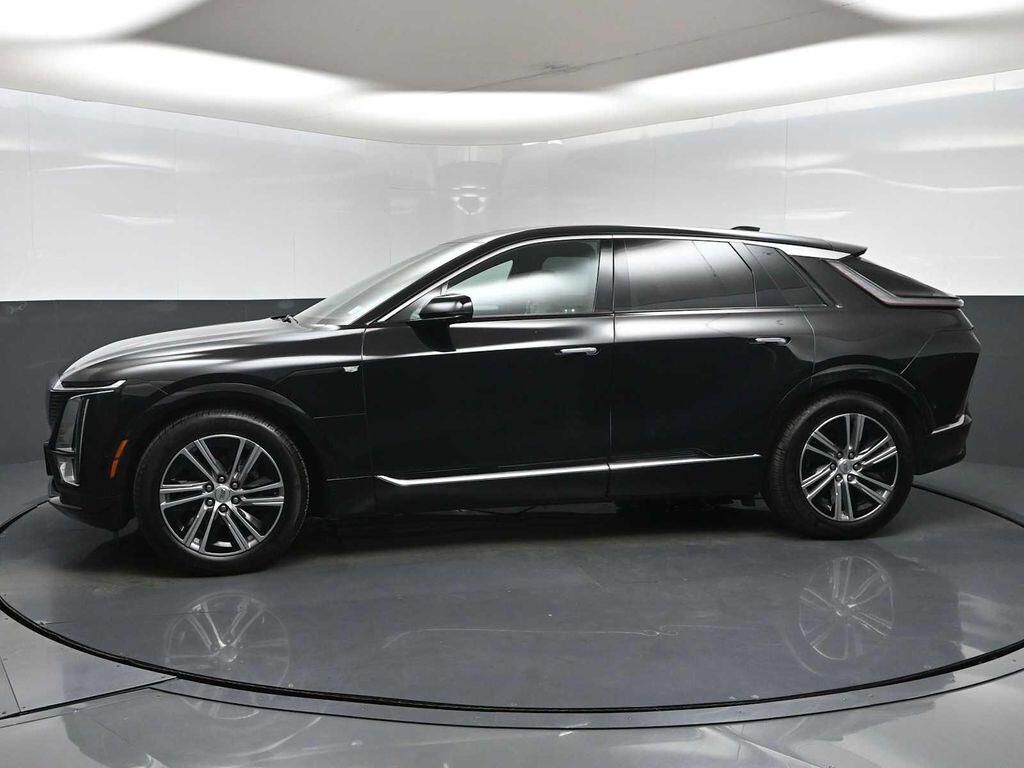 2024 Cadillac LYRIQ