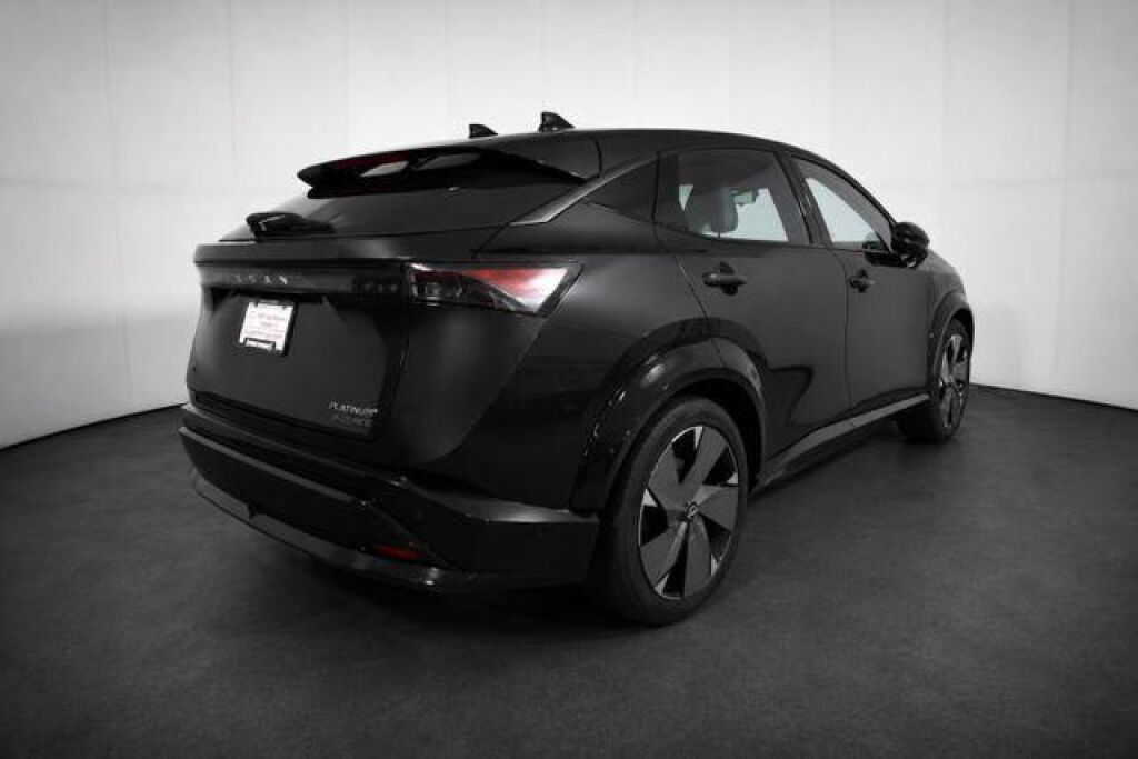 2024 Nissan ARIYA