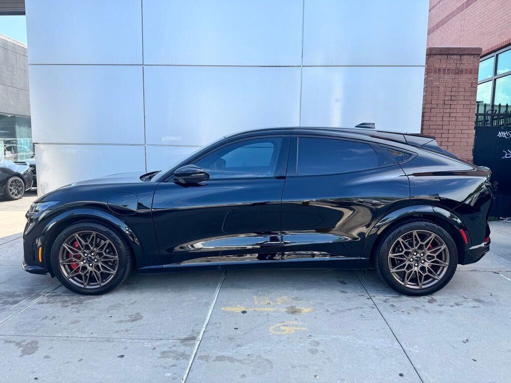 2025 Ford Mustang Mach-E